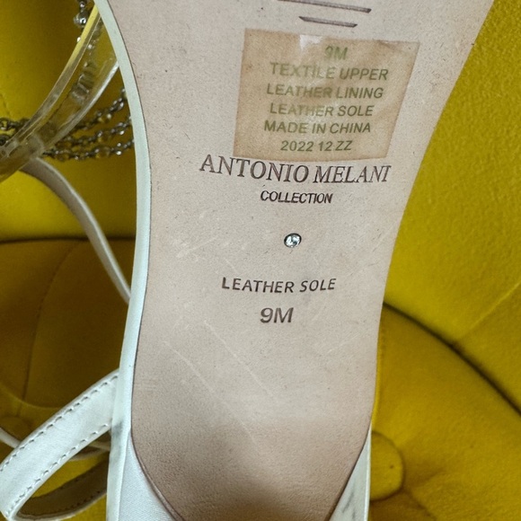 ANTONIO MELANI White Crystal Embellished Heels Size 9M - Picture 10 of 13